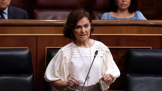 La vicepresidenta primera del Gobierno, Carmen Calvo durante la sesión de control al Gobierno. La vicepresidenta primera del Gobierno, Carmen Calvo durante la sesión de control al Gobierno.