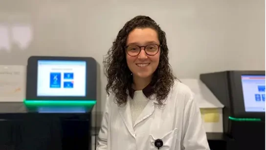 La investigadora española Belén Pastor en el IVO La investigadora española Belén Pastor en el IVO