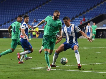 Taconazo de Karim Benzema frente al Espanyol Taconazo de Karim Benzema frente al Espanyol