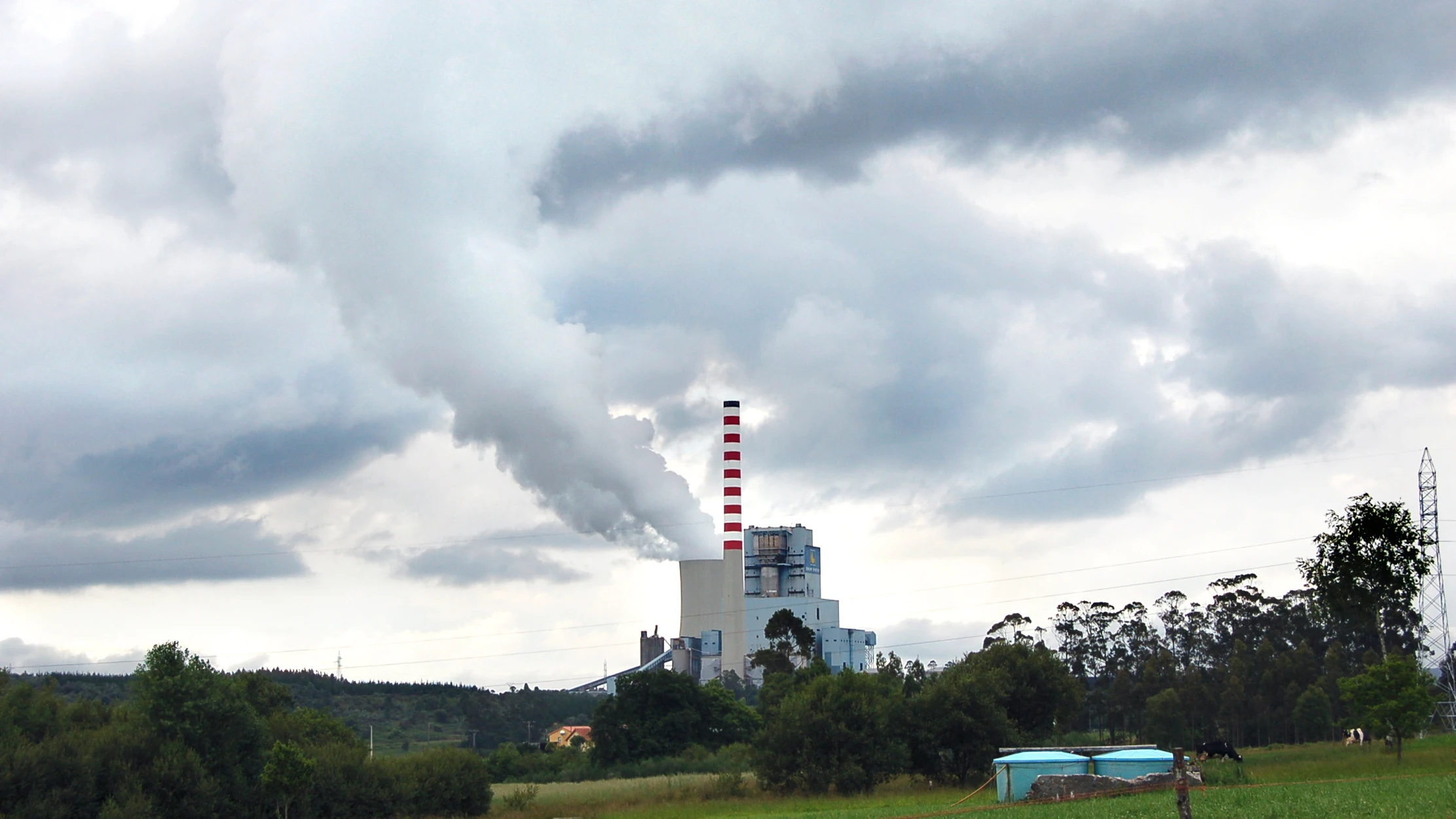 Cierran siete plantas térmicas de España para cumplir con la normativa europea de emisión de gases