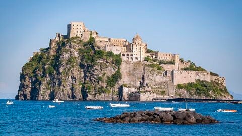 Vista del Castello Aragonese da Ischia Ponte