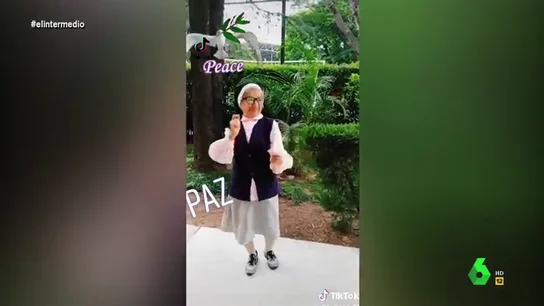 Dani Mateo descubre a los curas y monjas "bailongos" que triunfan en Tiktok: "Con ese movimiento parece poseída por Chiquito de la Calzada" Dani Mateo descubre a los curas y monjas "bailongos" que triunfan en Tiktok: "Con ese movimiento parece poseída por Chiquito de la Calzada"