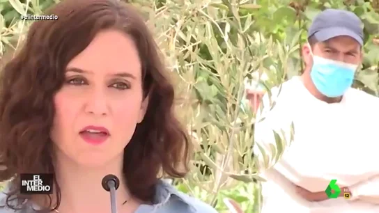 Vídeo manipulado - Un rapero trolea la comparecencia de Isabel Diaz Ayuso Vídeo manipulado - Un rapero trolea la comparecencia de Isabel Diaz Ayuso