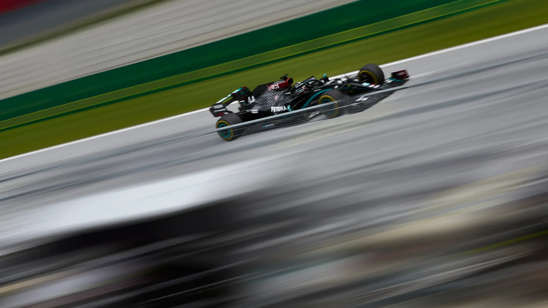 Mercedes gana la primera polémica de la F1 2020  