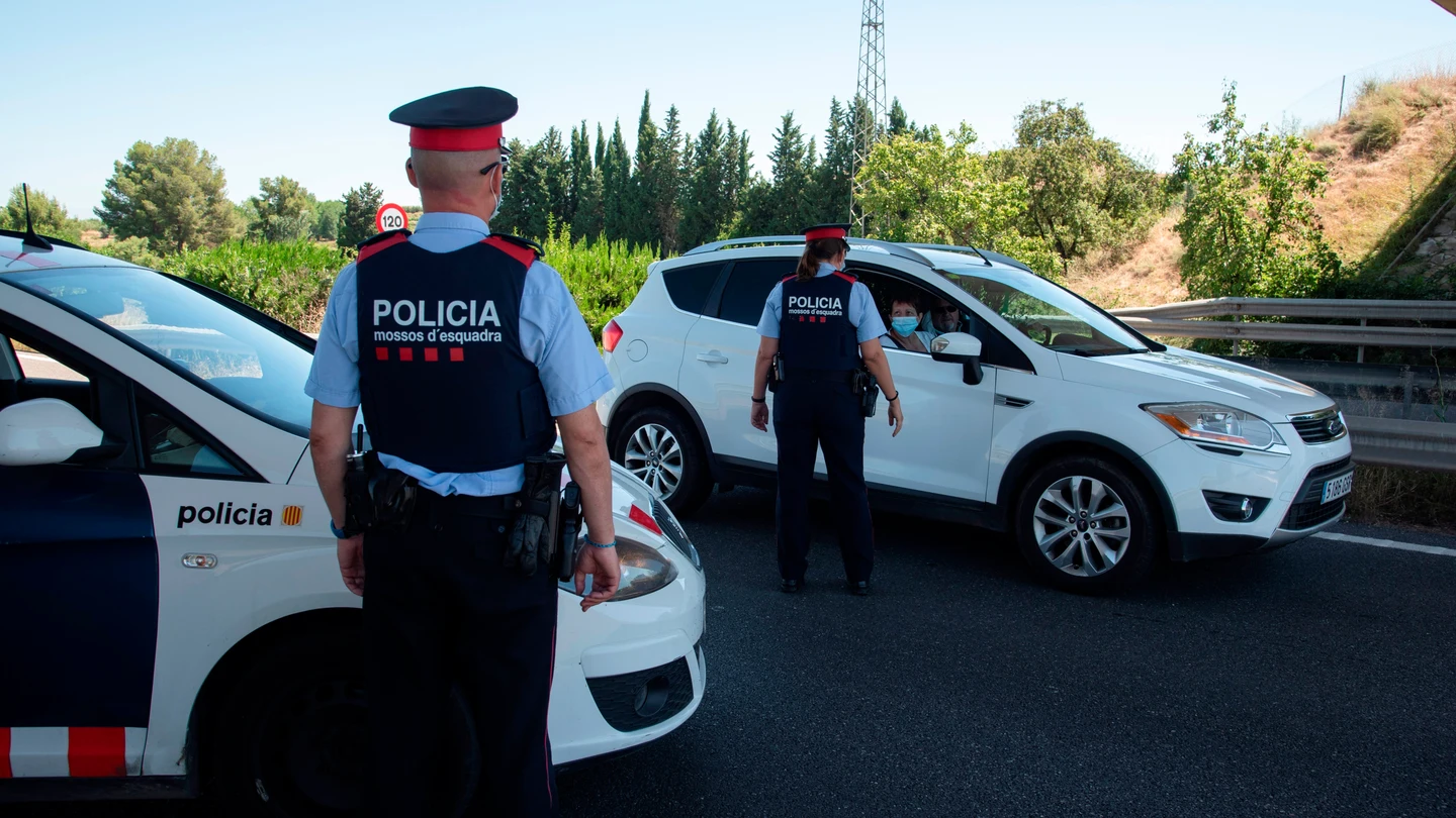Control policial en la carretera N240 del la comarca del Segria Control policial en la carretera N240 del la comarca del Segria