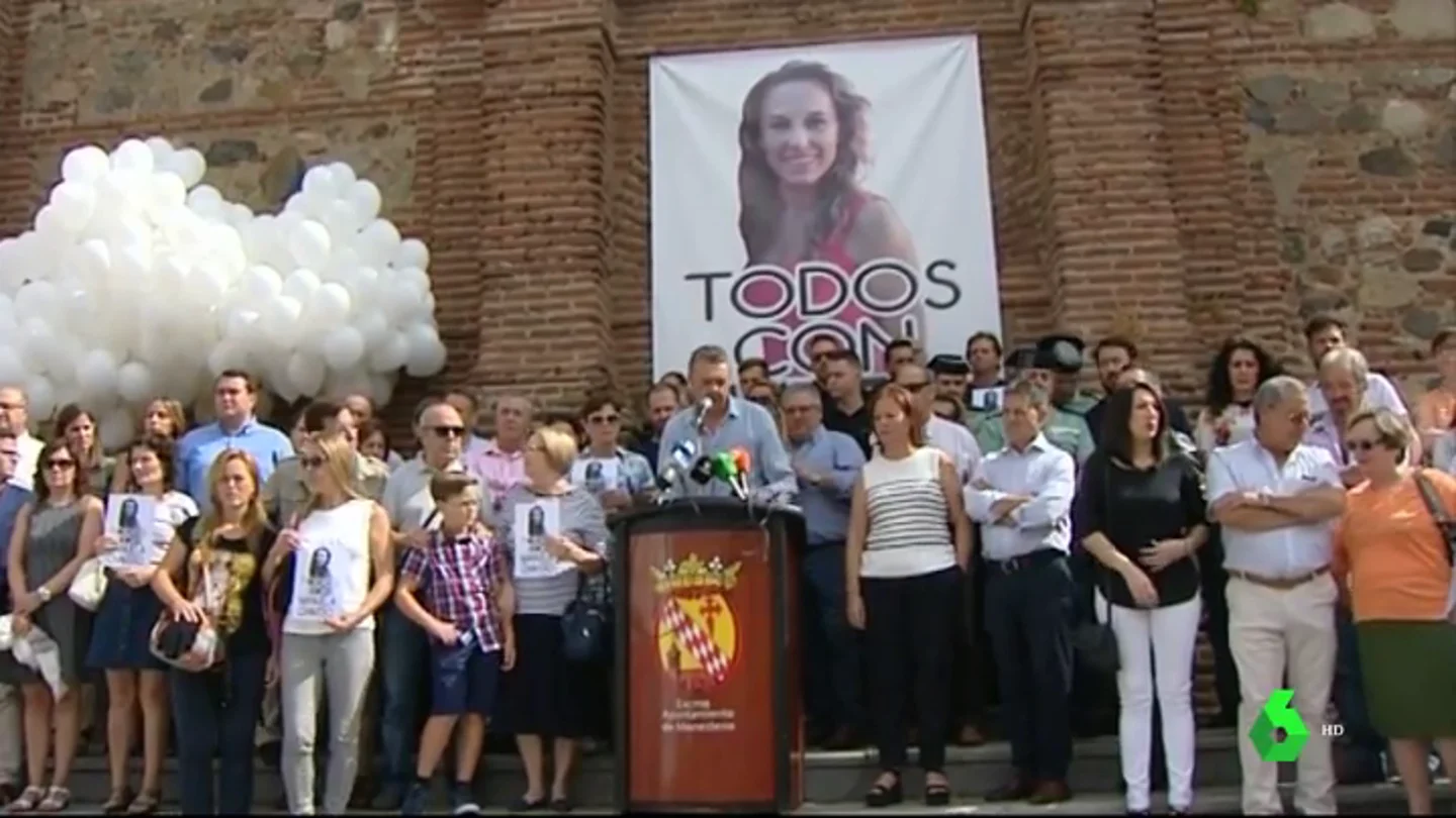Imagen de un homenaje a Manuela Chavero en Badajoz Imagen de un homenaje a Manuela Chavero en Badajoz
