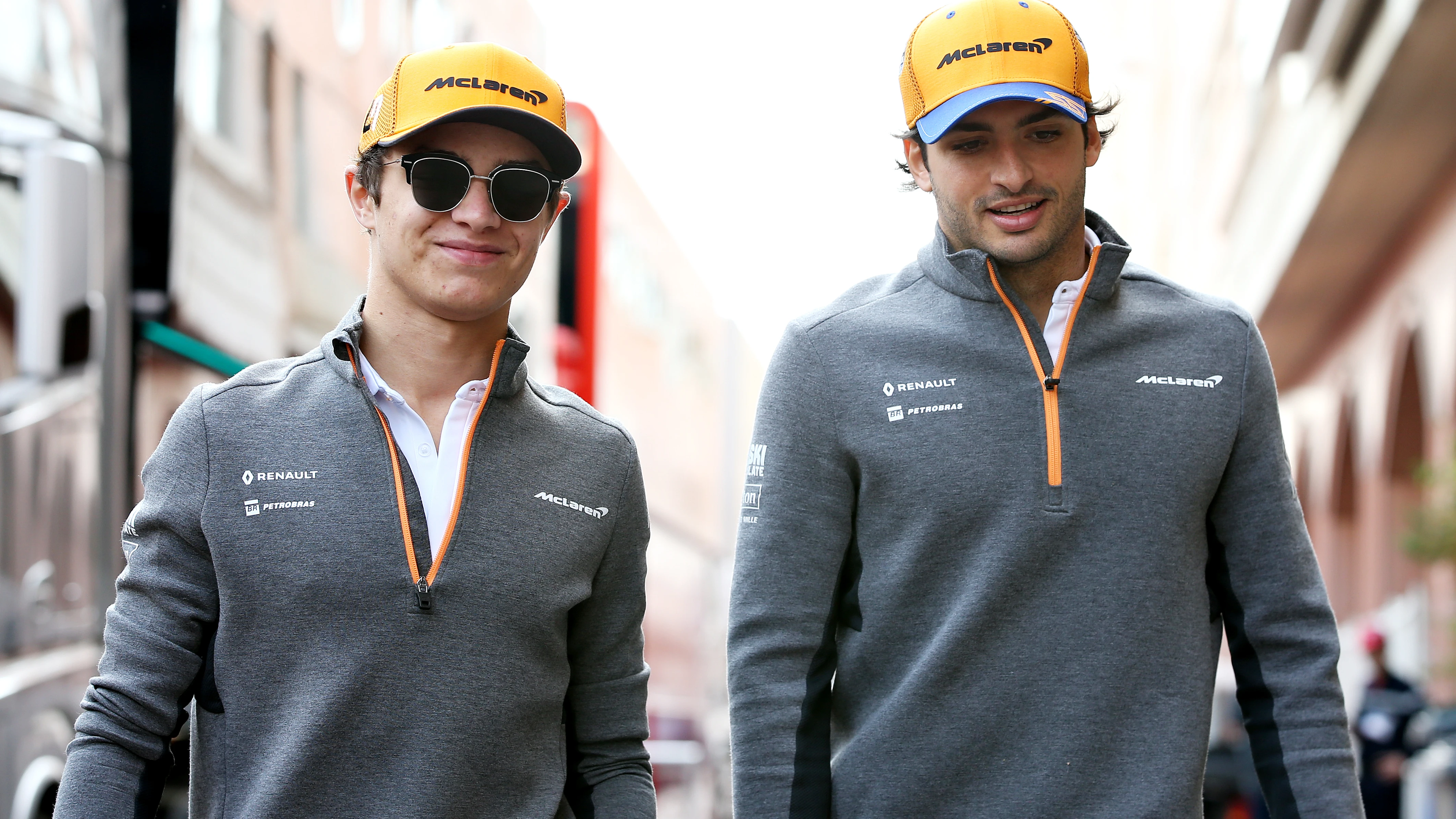 Lando Norris y Carlos Sainz