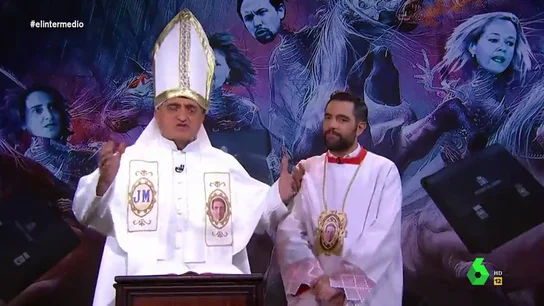 La advertencia de la 'Iglesia Aznariana' con la llegada de Iglesias al Gobierno: "El diablo no sólo viste de Prada a veces también viste de Alcampo" La advertencia de la 'Iglesia Aznariana' con la llegada de Iglesias al Gobierno: "El diablo no sólo viste de Prada a veces también viste de Alcampo"