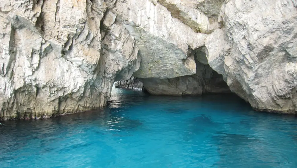 Gruta Azul, Capri