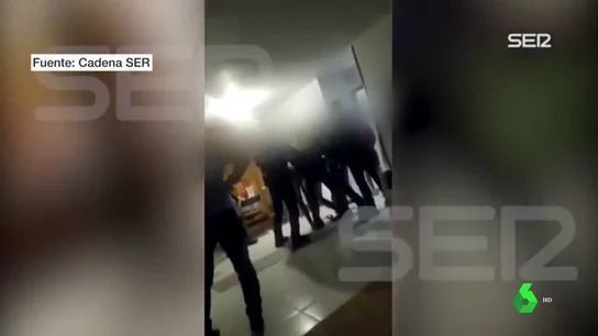 Imágenes de insultos y vejaciones a menores en pisos tutelados por la Comunidad de Madrid Imágenes de insultos y vejaciones a menores en pisos tutelados por la Comunidad de Madrid