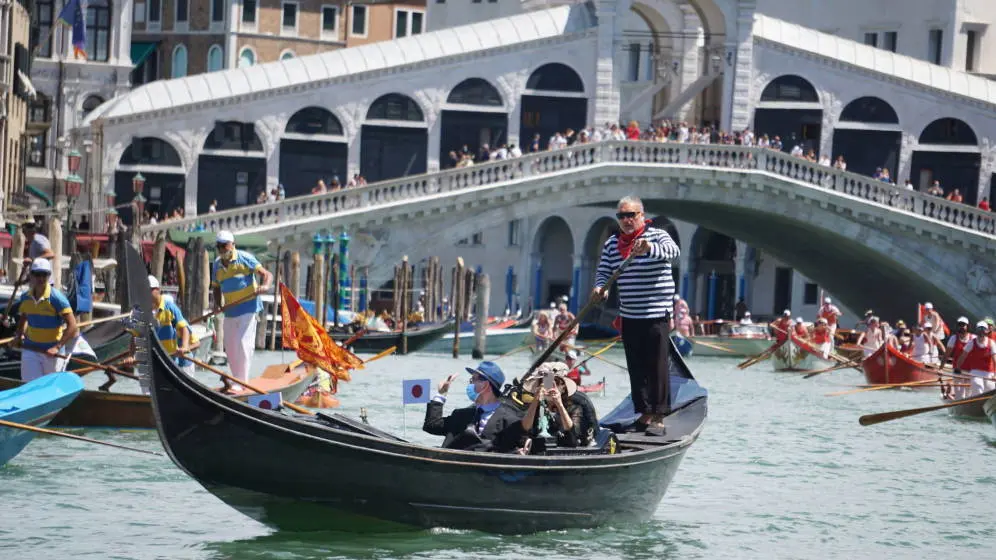 Una góndola en Venecia