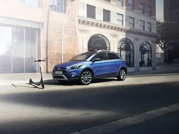 Hyundai i20 Active Drive & Skate Hyundai i20 Active Drive & Skate