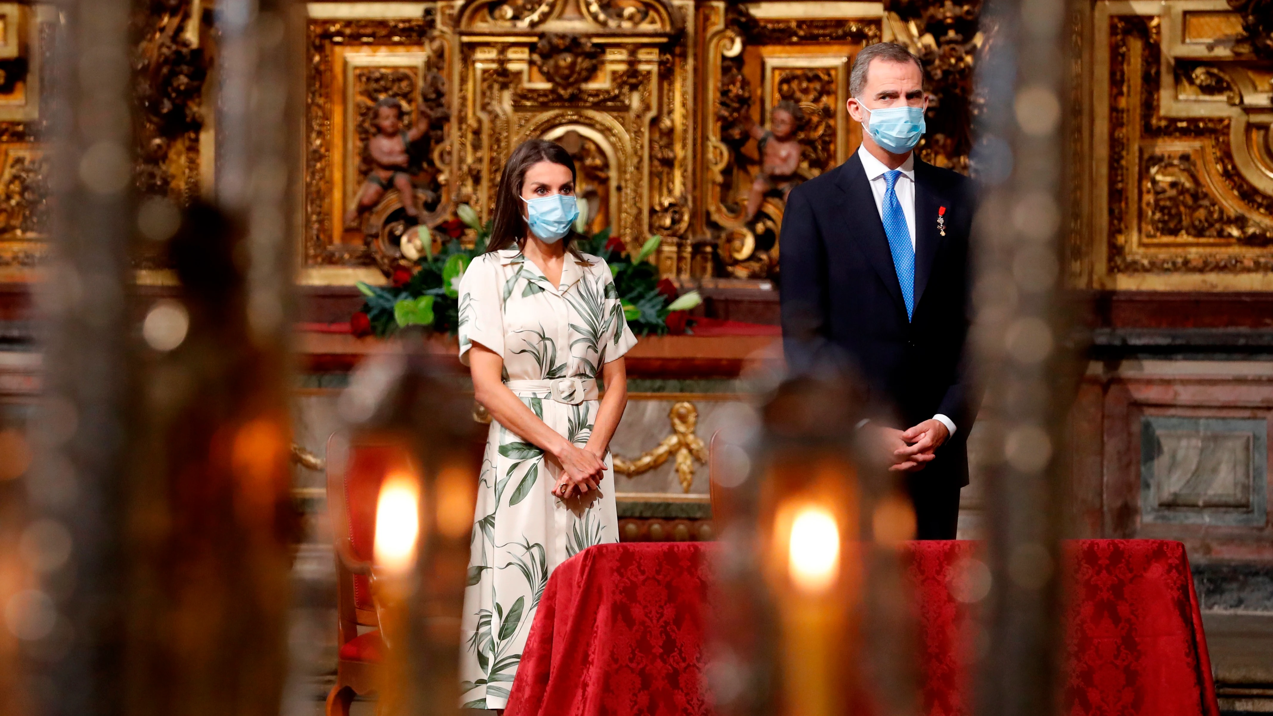 Los reyes don Felipe y doña Letizia presiden la misa y la ofrenda al apostol Santiago 