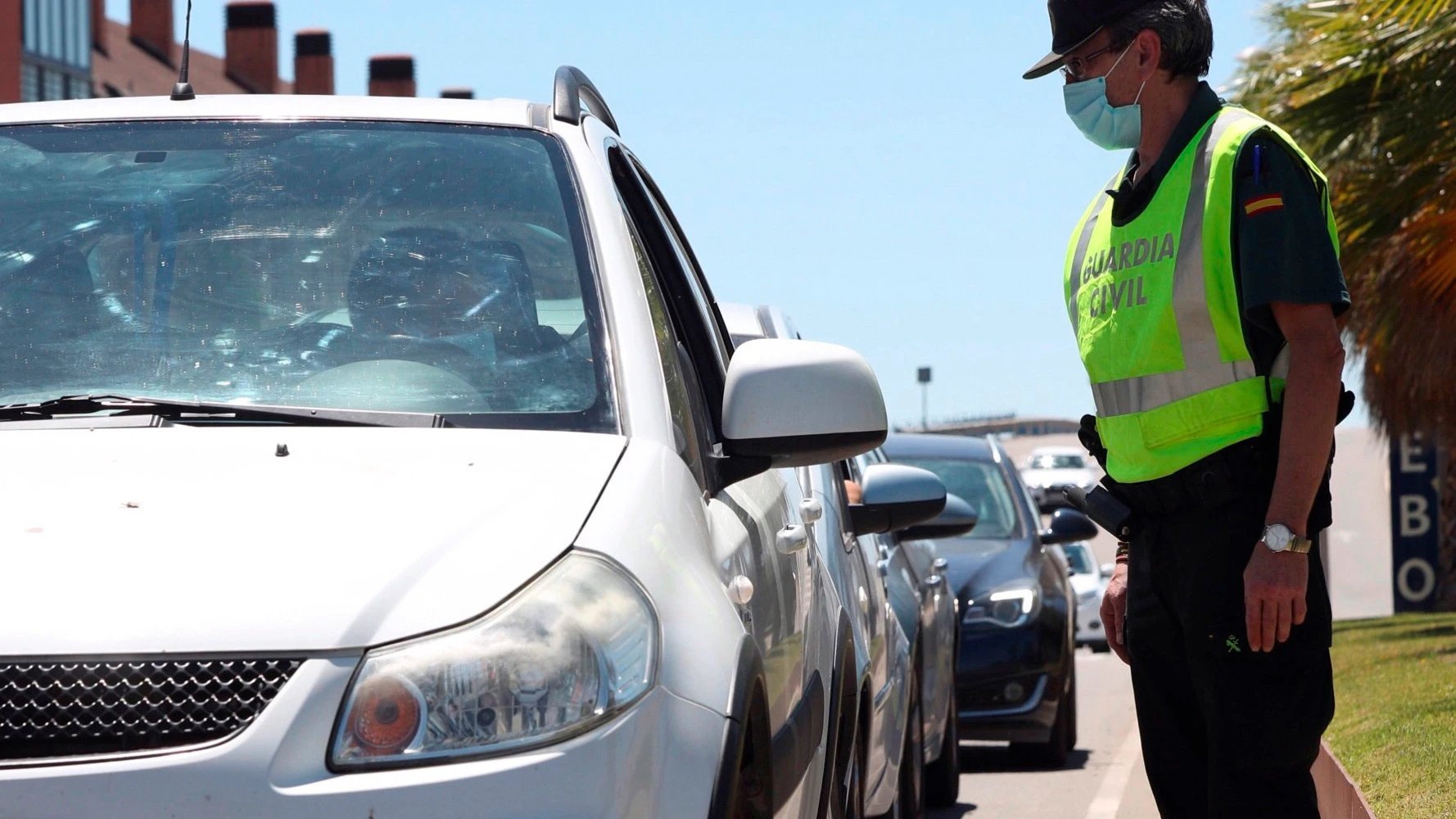 control de la Guardia Civil de Tráfico