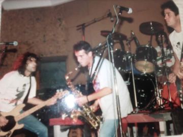 Selu Nieto, en su etapa como saxofonista de Reincidentes Selu Nieto, en su etapa como saxofonista de Reincidentes