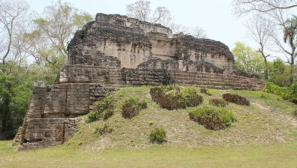 Uaxactún, Tikal.