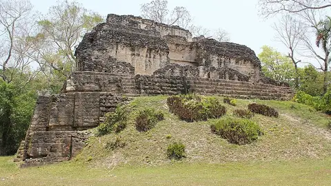 Uaxactún, Tikal. Uaxactún, Tikal.