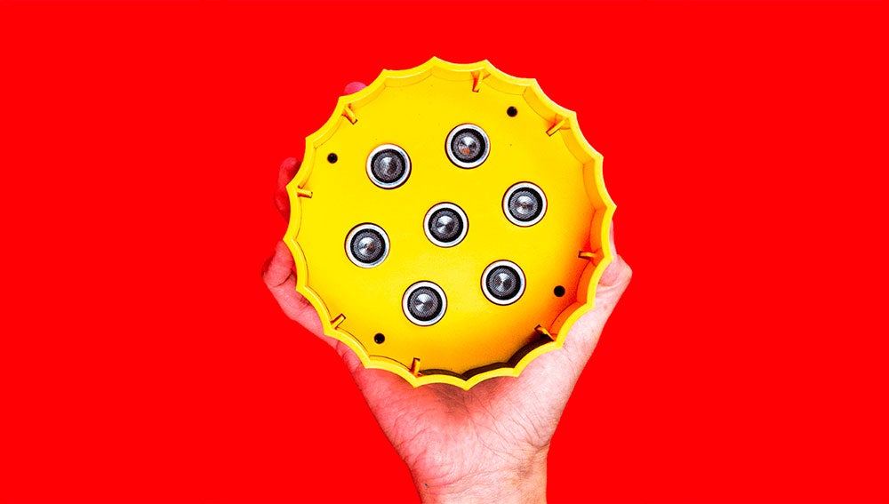 El dispositivo en su cara interior