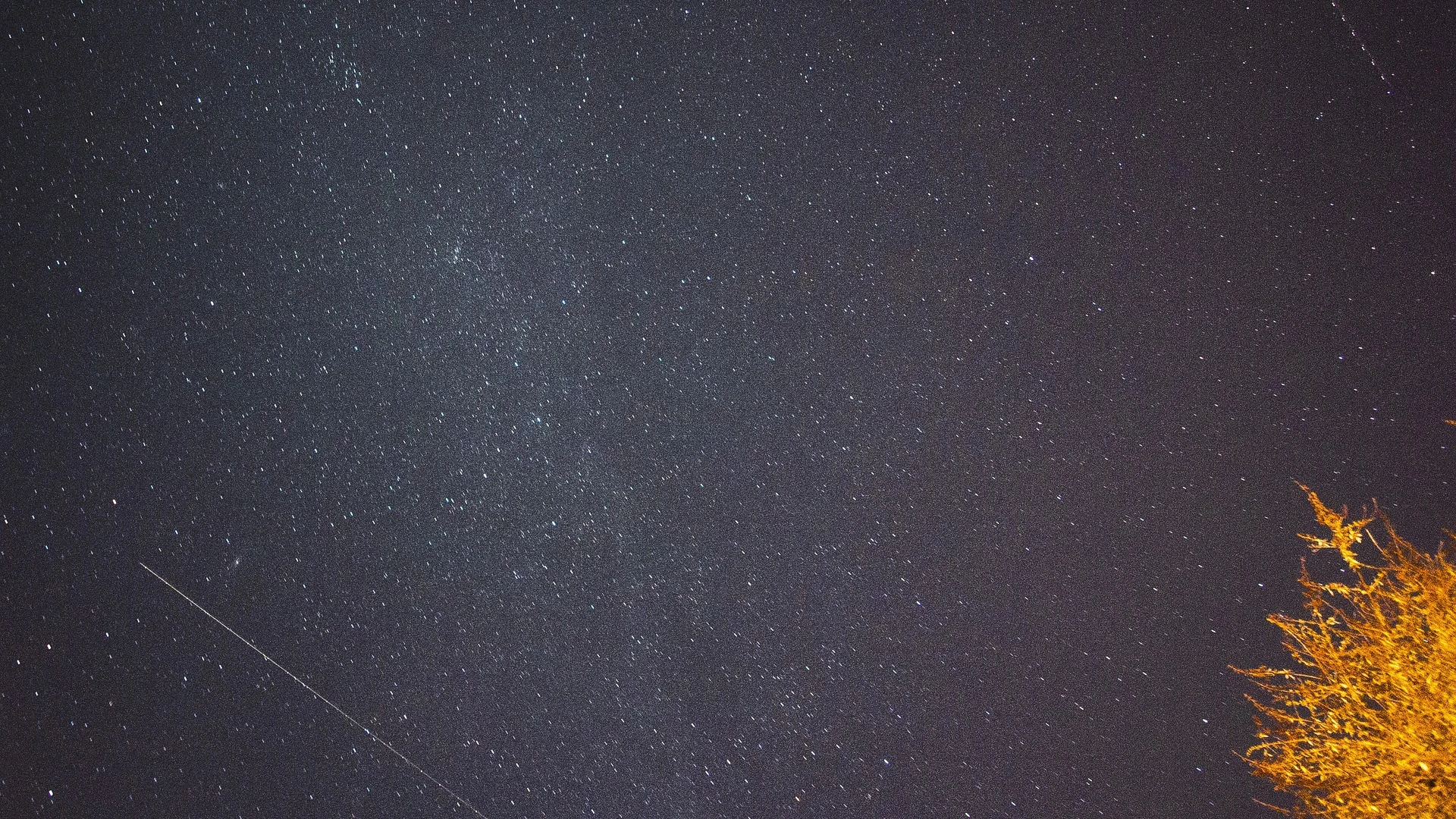 El motivo por el que la lluvia de estrellas de perseidas se llaman 'lágrimas de San Lorenzo'