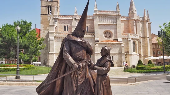 Monumento dedicado a la Semana Santa en Valladolid  Monumento dedicado a la Semana Santa en Valladolid
