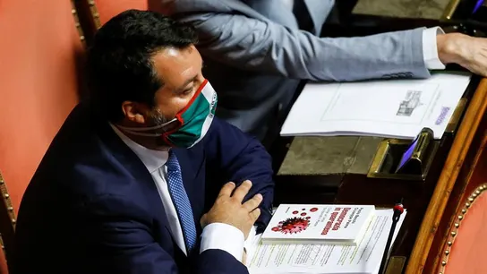 El líder ultraderechista Matteo Salvini, durante la sesión en el Senado. El líder ultraderechista Matteo Salvini, durante la sesión en el Senado.