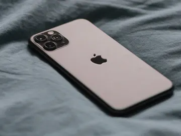 iPhone 11 Pro iPhone 11 Pro