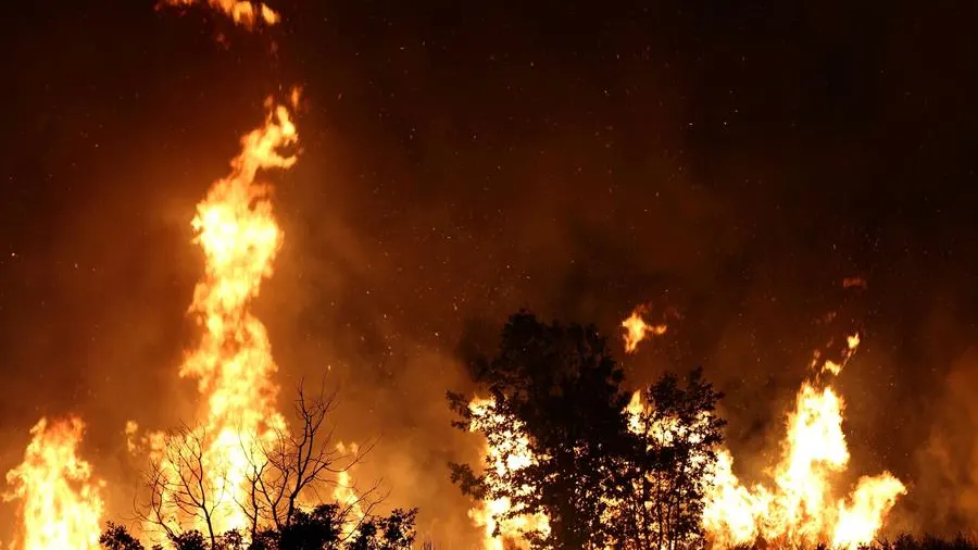 Imagen del incendio en Ourense