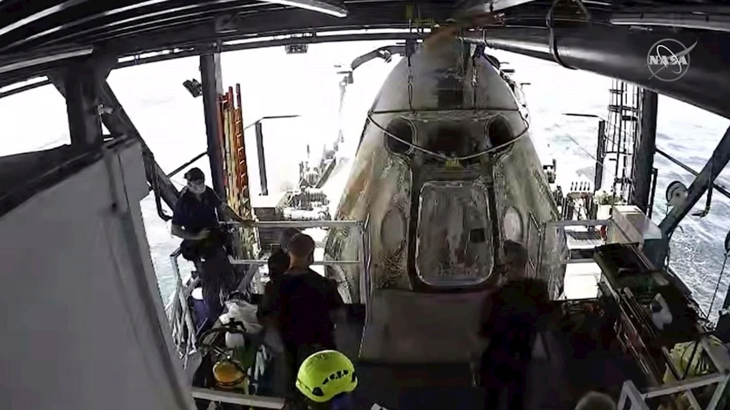 Aterrizaje de la nave del Space x Aterrizaje de la nave del Space x