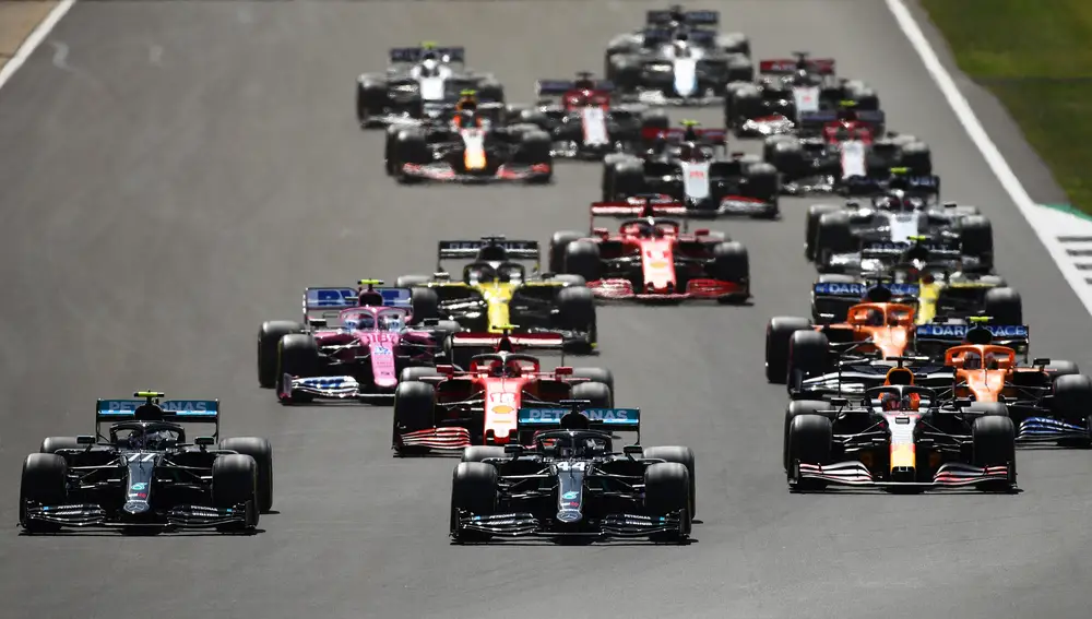 Salida del Gp de Gran Bretaña