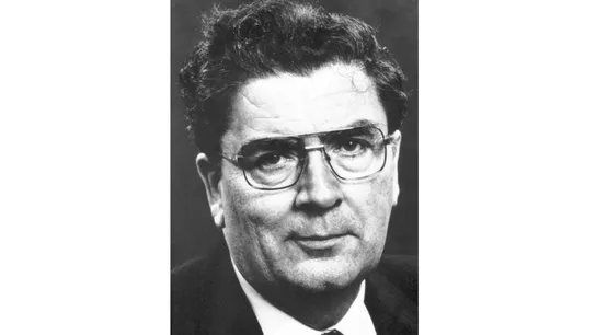 El premio Nobel de la Paz John Hume (Archivo) El premio Nobel de la Paz John Hume (Archivo)