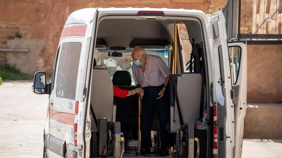 Residentes de la residencia de Burbáguena son trasladados tras registrar un brote