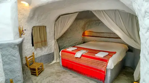 Casas-cuevas (hoteles en cuevas) Casas-cuevas (hoteles en cuevas)