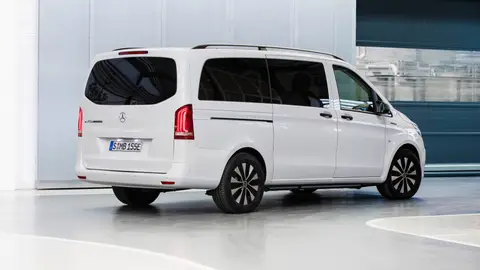 Mercedes Benz eVito Tourer Mercedes Benz eVito Tourer
