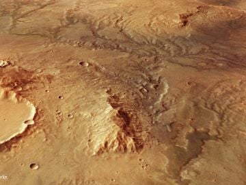 Marte: la erosión de agua bajo el suelo glacial formó los valles del planeta rojo Marte: la erosión de agua bajo el suelo glacial formó los valles del planeta rojo