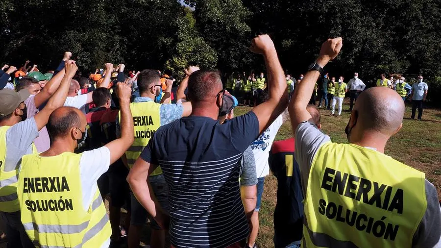 Trabajadores de Alcoa