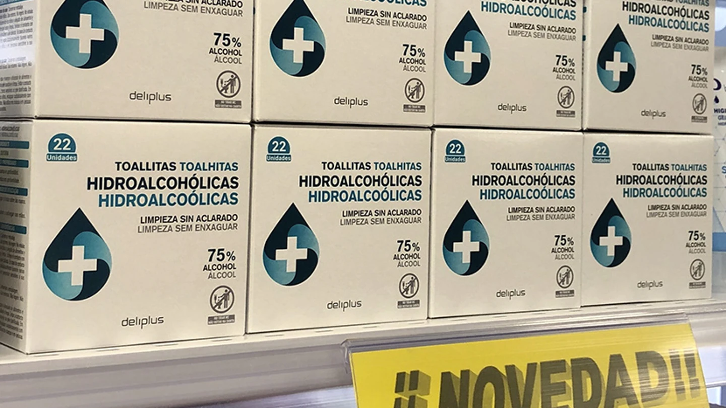 Las toallitas de manos que arrasan en Mercadona: vende más de 12.000 unidades al díaLas toallitas de manos que arrasan en Mercadona: vende más de 12.000 unidades al día Las toallitas de manos que arrasan en Mercadona: vende más de 12.000 unidades al día