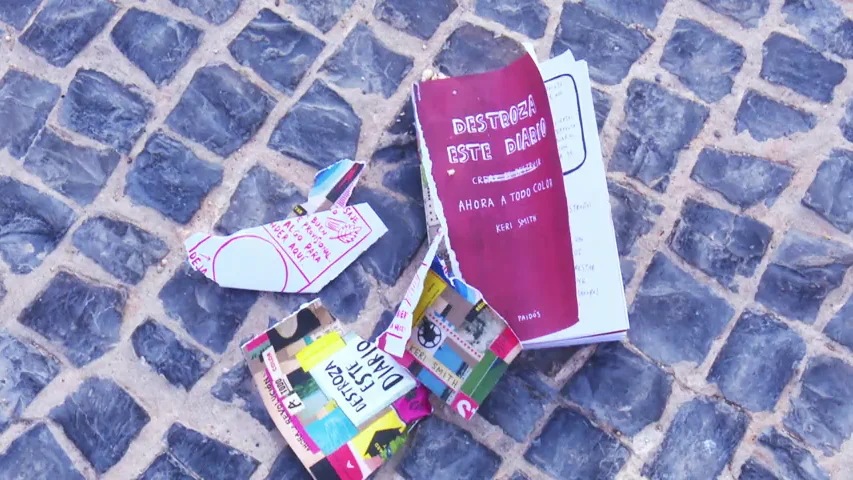 'Destroza este diario': cuando la destrucción es también un acto creativo