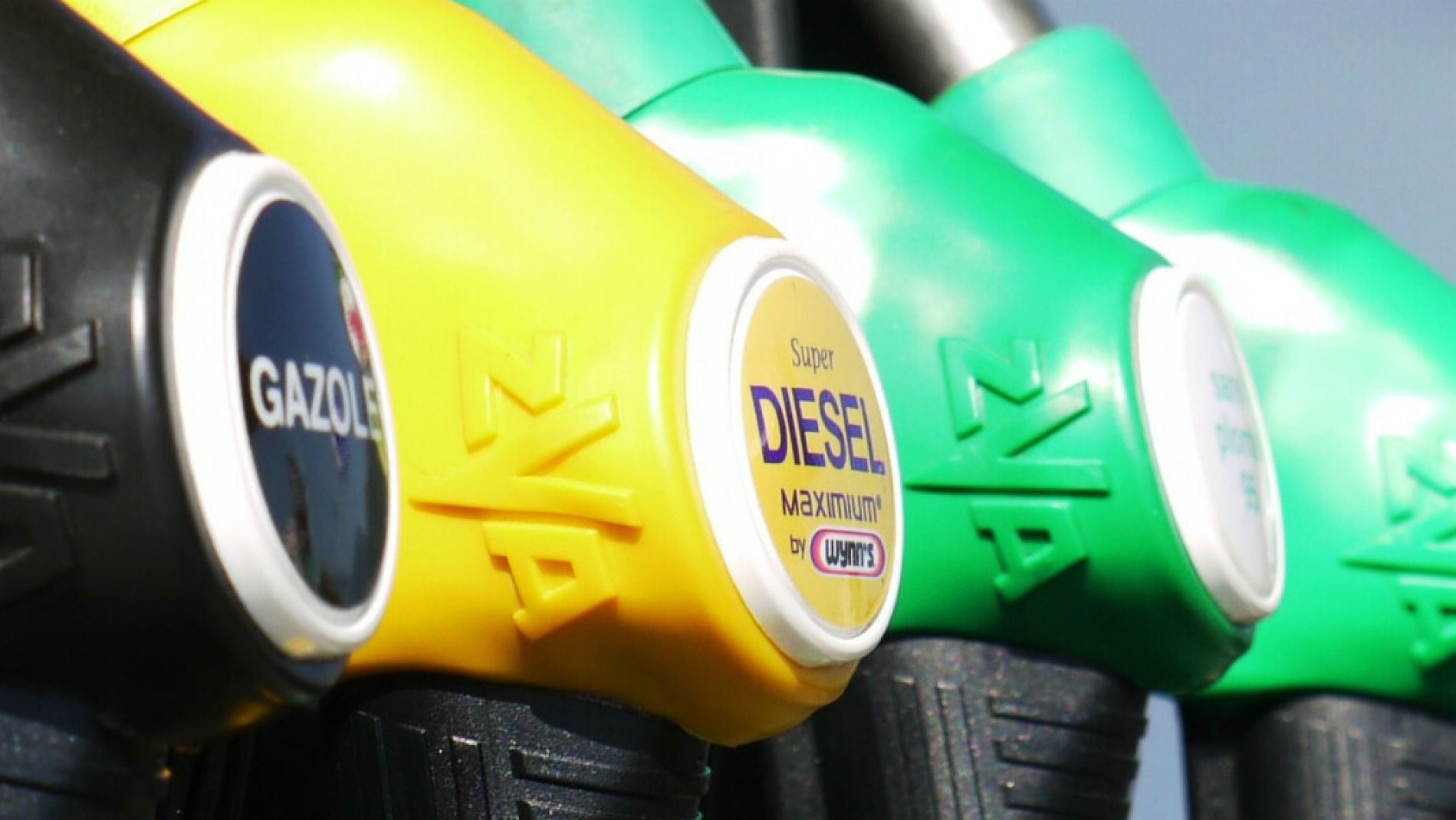 &iquest;Ahorrar en combustible? Con estos cinco coches es posible