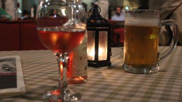 Cerveza VS vino: ¿qué bebida es más beneficiosa para nuestro cuerpo?