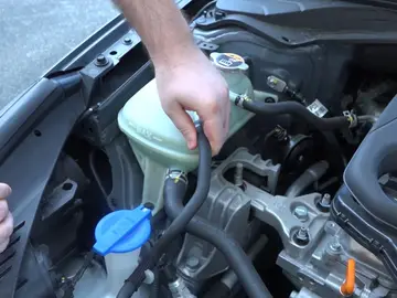 Compartimiento del motor Compartimiento del motor