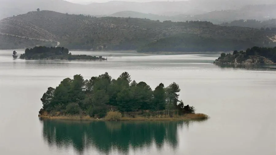 Vista del pantano de Sitjar en Onda (Castellón)