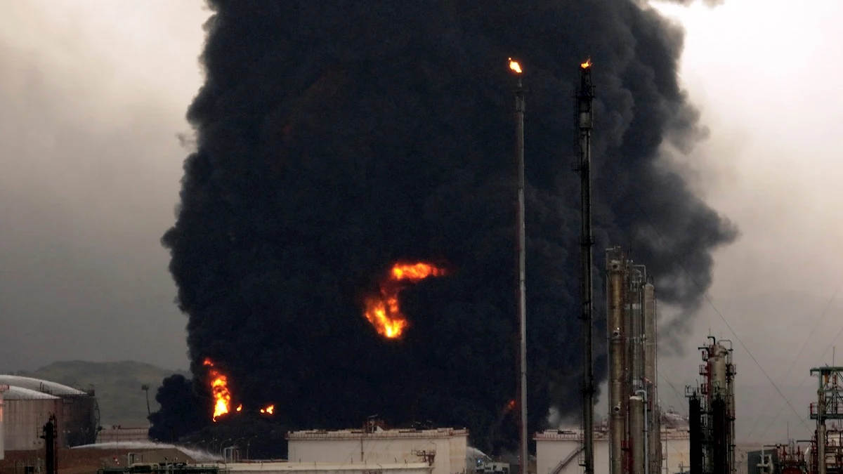 Incendio en la planta de Repsol de Puertollano