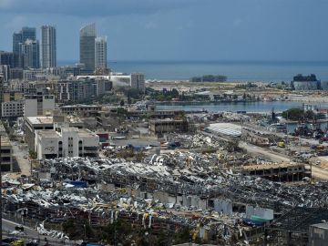 Vista de la ciudad de Beirut tras la explosión. Vista de la ciudad de Beirut tras la explosión.