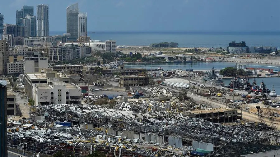 Vista de la ciudad de Beirut tras la explosión.