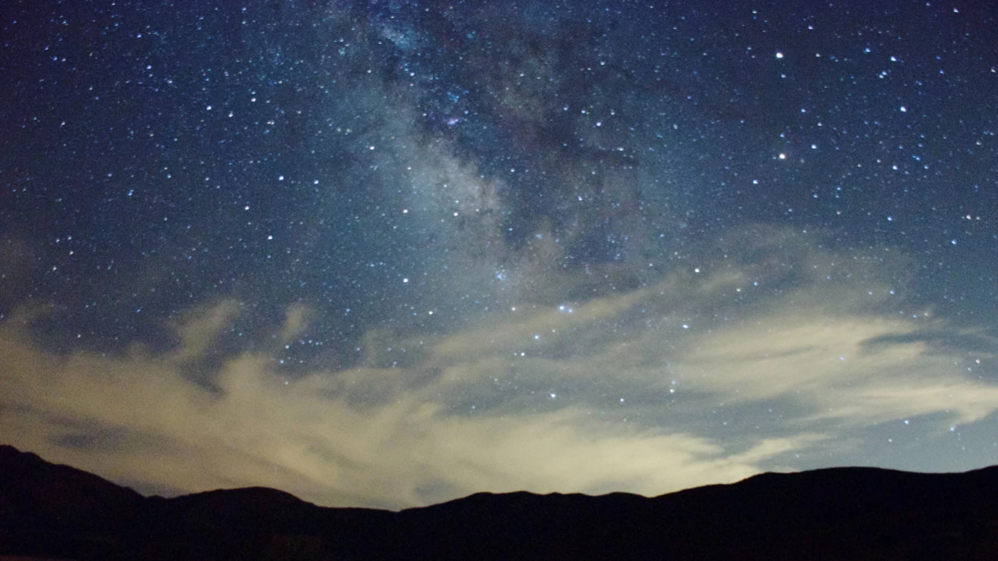 Así puedes ver la lluvia de Perseidas con mal tiempo Así puedes ver la lluvia de Perseidas con mal tiempo