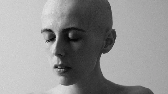 La periodista y fotógrafa Olatz Vázquez retrata su enfermedad. La periodista y fotógrafa Olatz Vázquez retrata su enfermedad.