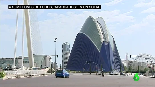 Así son las lamas de 13 millones de euros que diseñaron para la Ciudad de las Artes y las Ciencias y se aparcaron en un solar Así son las lamas de 13 millones de euros que diseñaron para la Ciudad de las Artes y las Ciencias y se aparcaron en un solar