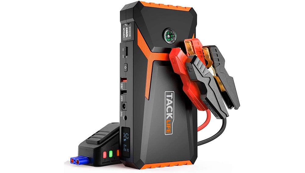 Batería externa con conectores para arrancar el coche