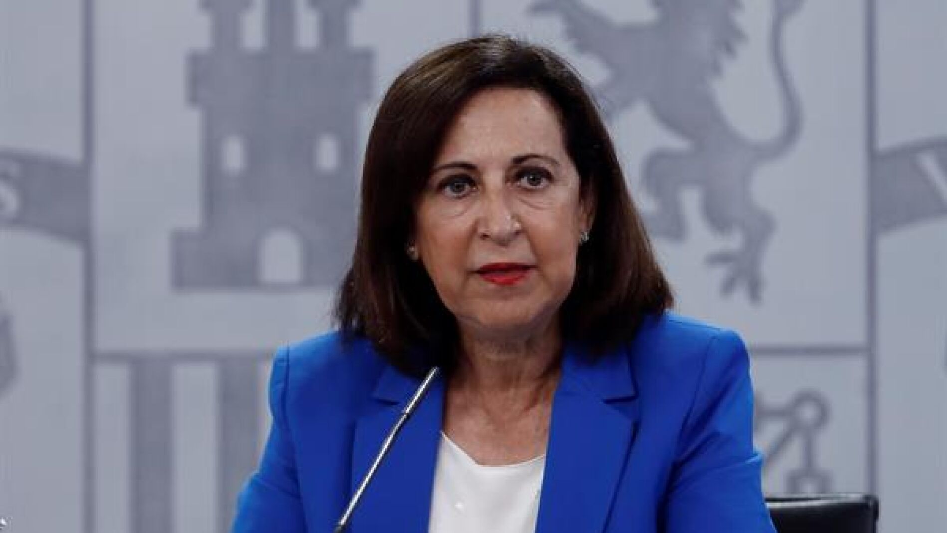 Margarita Robles: "Hay rastreadores militares para todas las comunidades,  sin valorar si se ha hecho bien o mal"