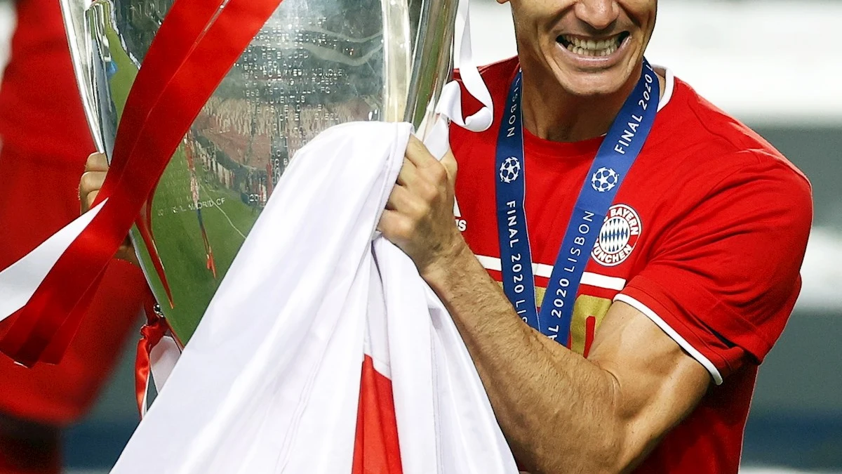 Robert Lewandoswki, con la Champions League